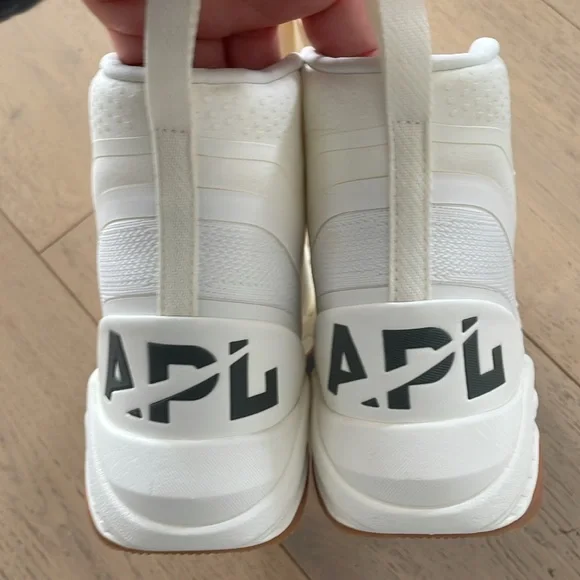 A.P.L | Techloom Defender - Picture 3 of 6